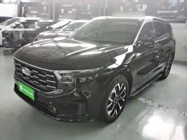 2025 Ford Edge L 2.0T EcoBoost AWD 7-Seat Supreme Edition