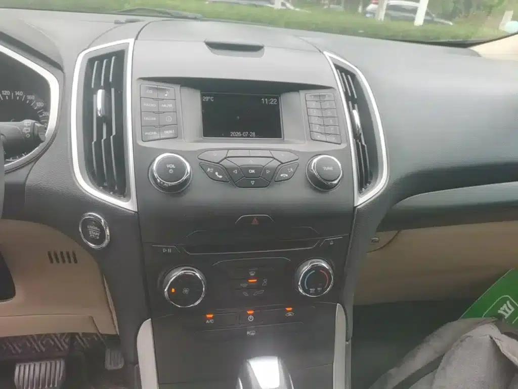 Edge 2015 2.0T GTDi 2WD Elite — миниатюра 13