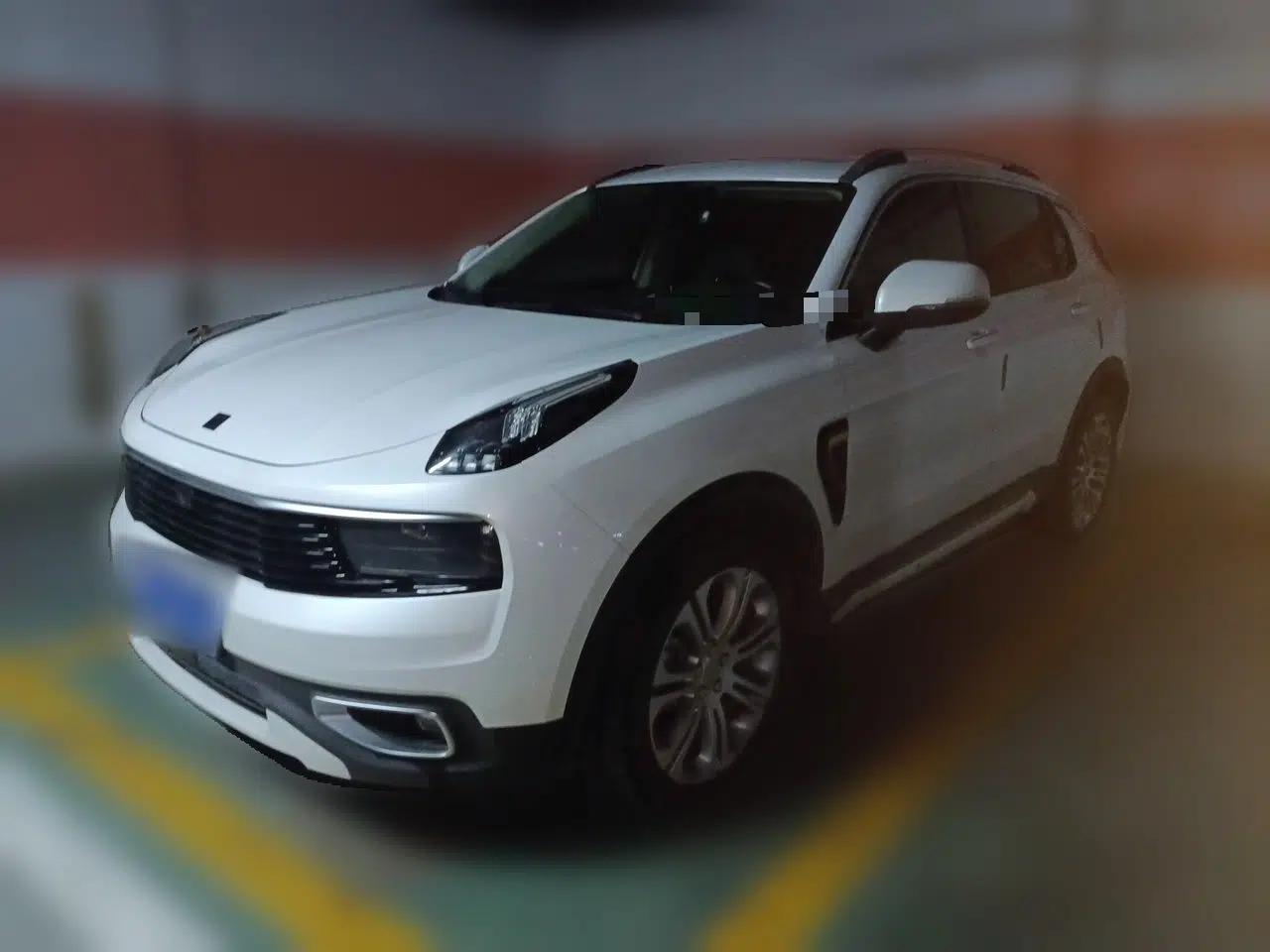 Lynk & Co 01 2019 2.0T Two-Wheel-Drive Pro Version China V Standard — миниатюра 1