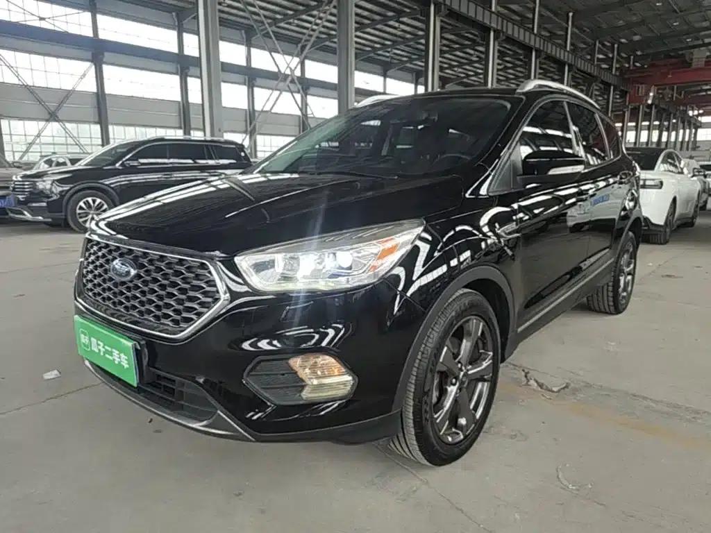 Ford Kuga 2019 EcoBoost 180 2WD Luxury Edition (China VI Emission Standard) — миниатюра 2