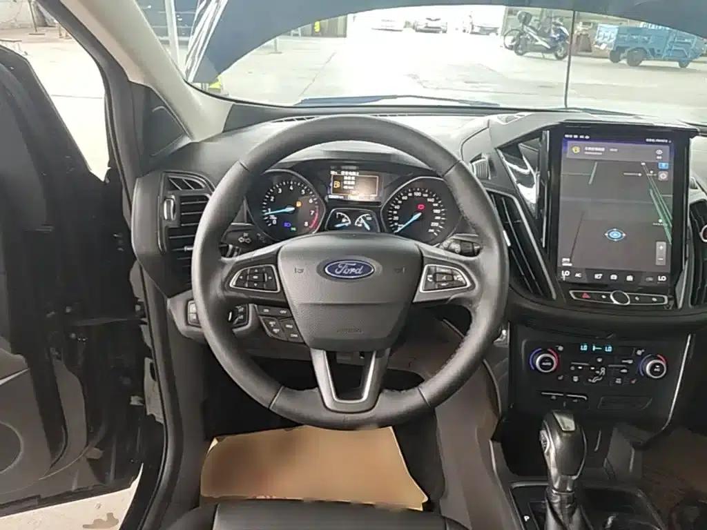 Ford Kuga 2019 EcoBoost 180 2WD Luxury Edition (China VI Emission Standard) — миниатюра 11