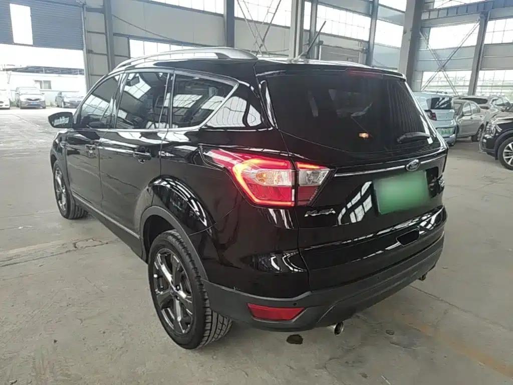 Ford Kuga 2019 EcoBoost 180 2WD Luxury Edition (China VI Emission Standard) — миниатюра 5