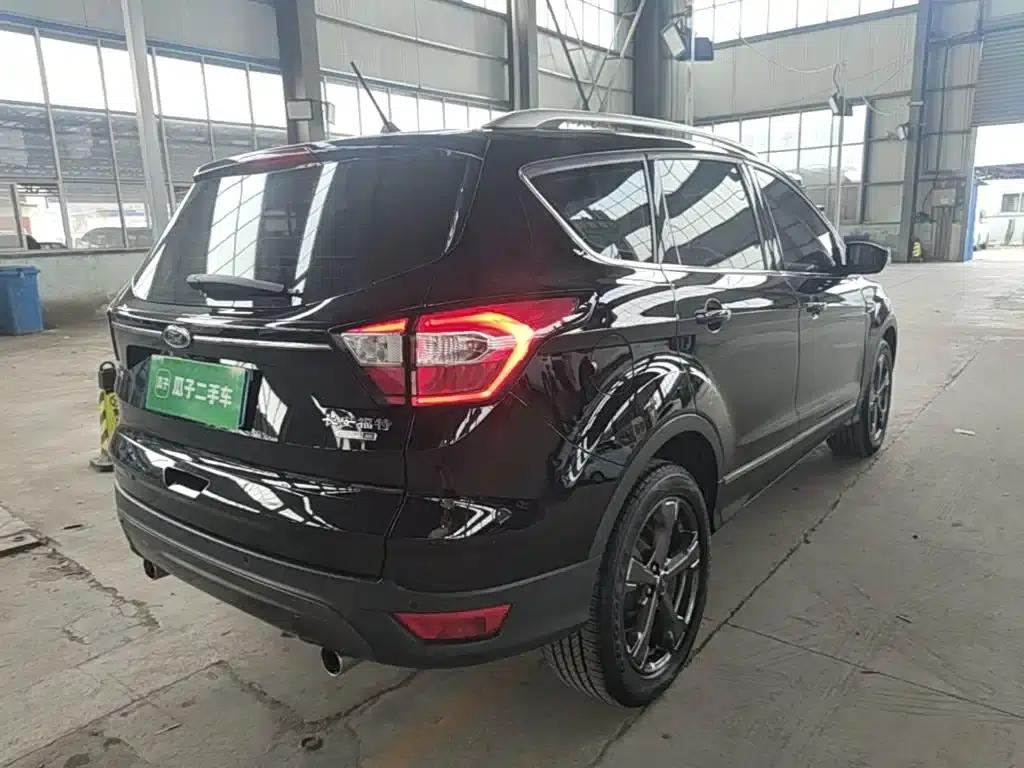 Ford Kuga 2019 EcoBoost 180 2WD Luxury Edition (China VI Emission Standard) — миниатюра 7