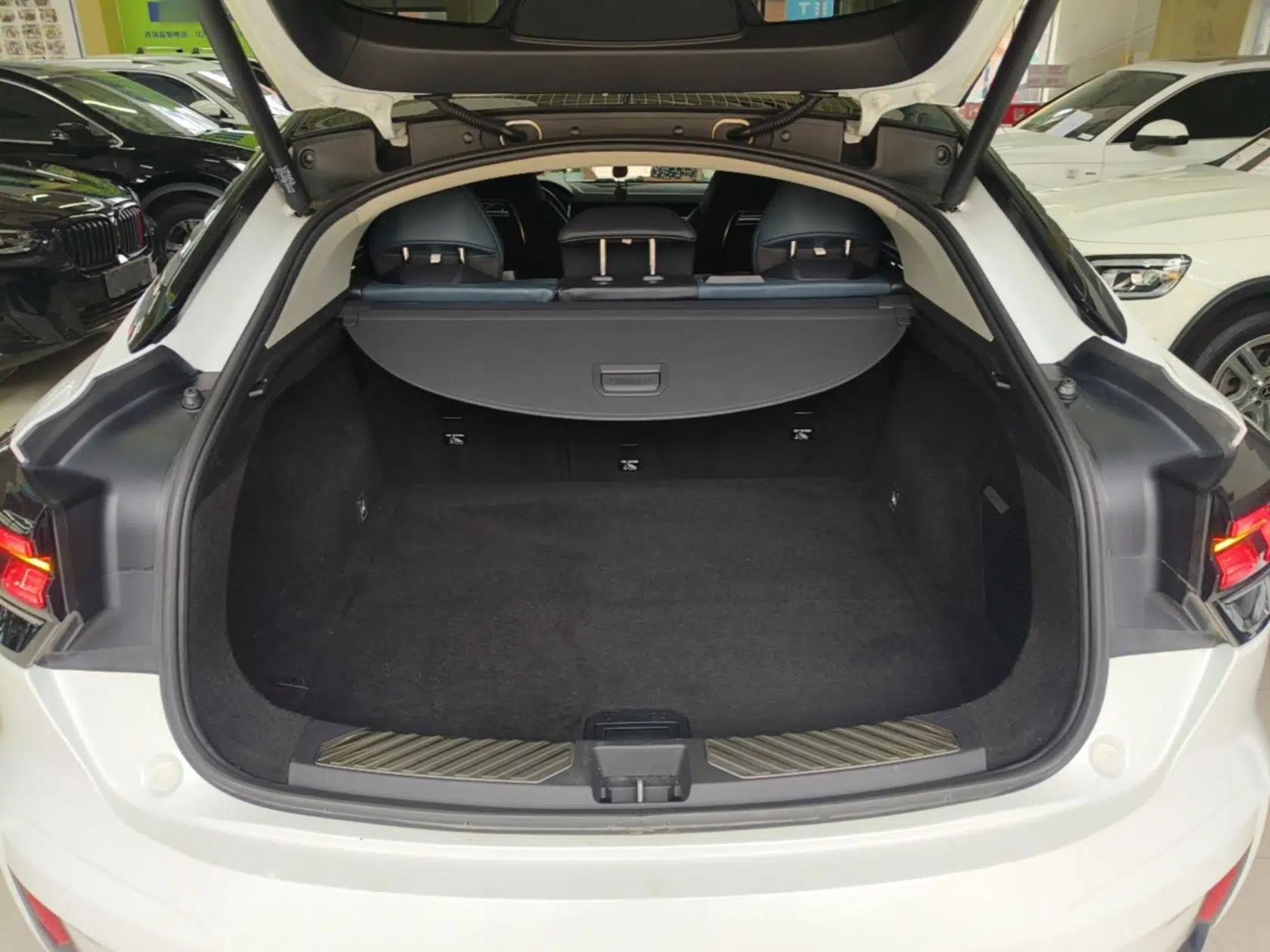 Lynk & Co 05 2020 2.0TD Two-Wheel Drive Shine Halo — миниатюра 22