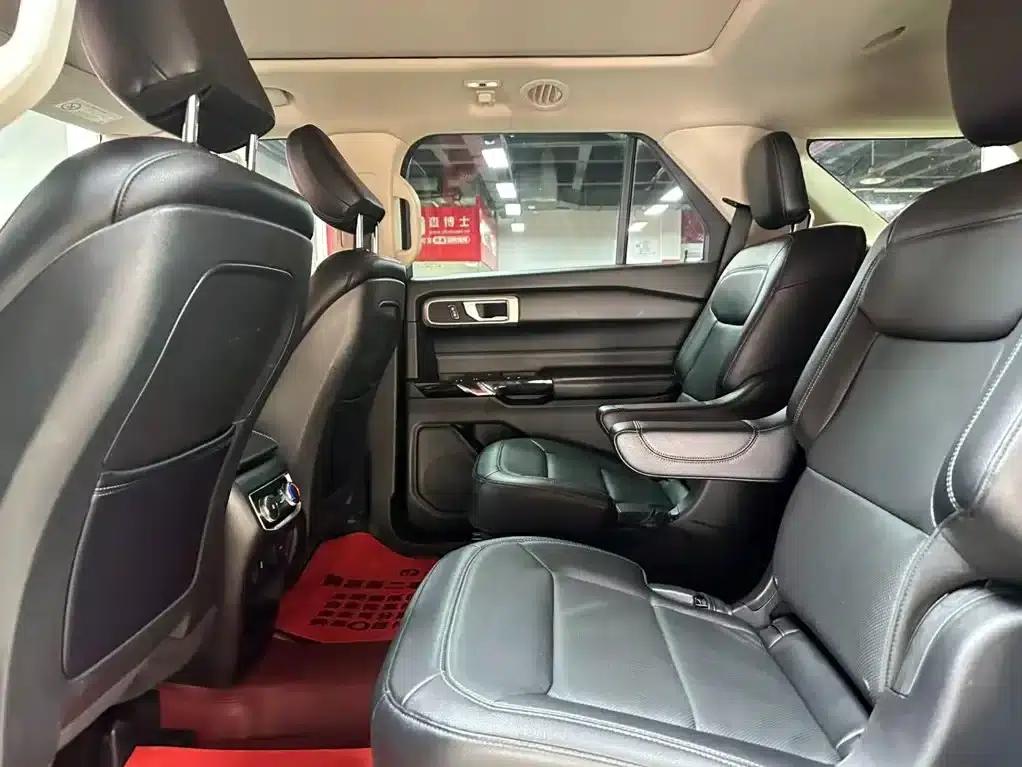 Explorer 2020 EcoBoost 285 4WD Fashion Edition 6-seater — миниатюра 8