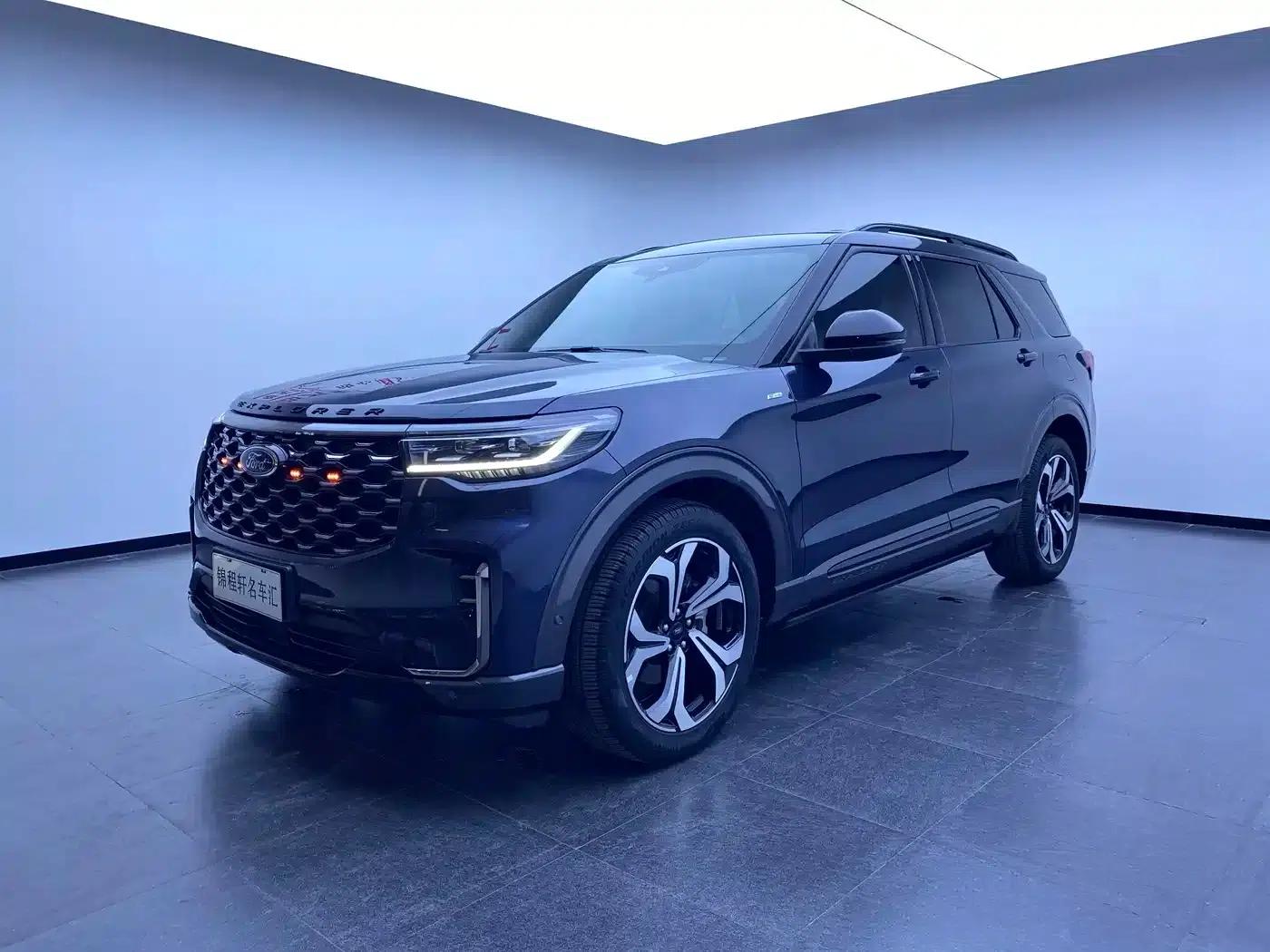 2023 Explorer EcoBoost 285 AWD ST-LINE 6-seater — миниатюра 1