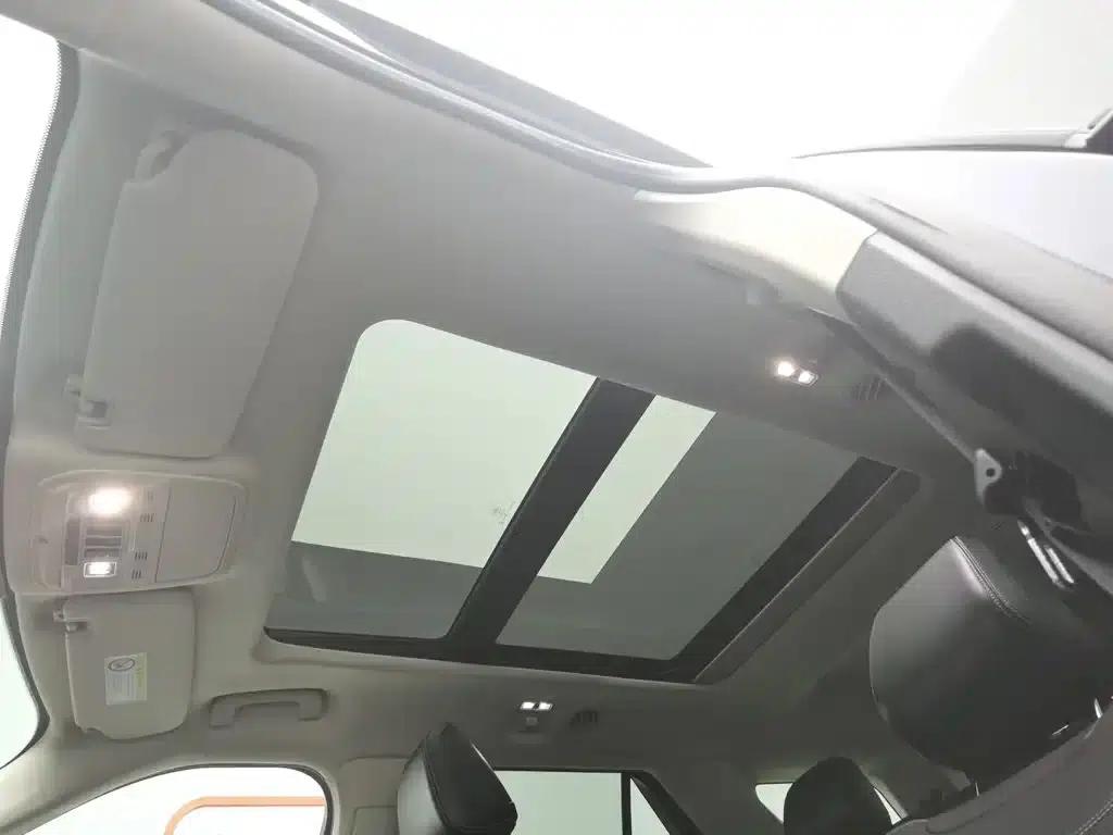 Explorer 2023 EcoBoost 285 4WD Fashion Plus Edition 7-Seater — миниатюра 14