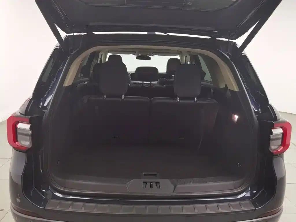 Explorer 2023 EcoBoost 285 4WD Fashion Plus Edition 7-Seater — миниатюра 16