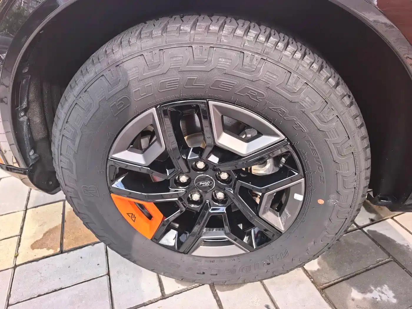 Explorer 2024 2.3T EcoBoost Kunlun Pinnacle Edition 7-seater — миниатюра 13