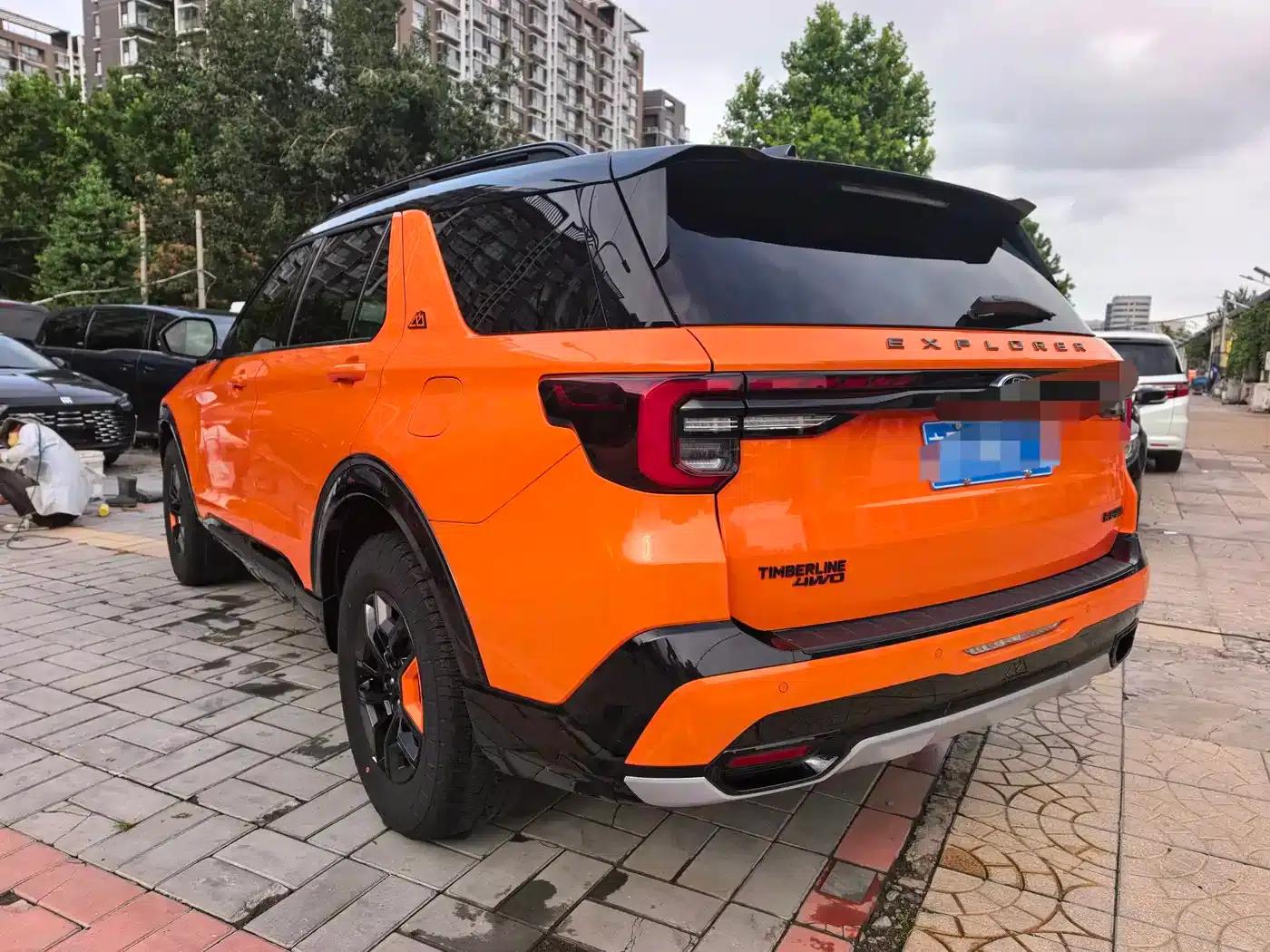 Explorer 2024 2.3T EcoBoost Kunlun Pinnacle Edition 7-seater — миниатюра 14