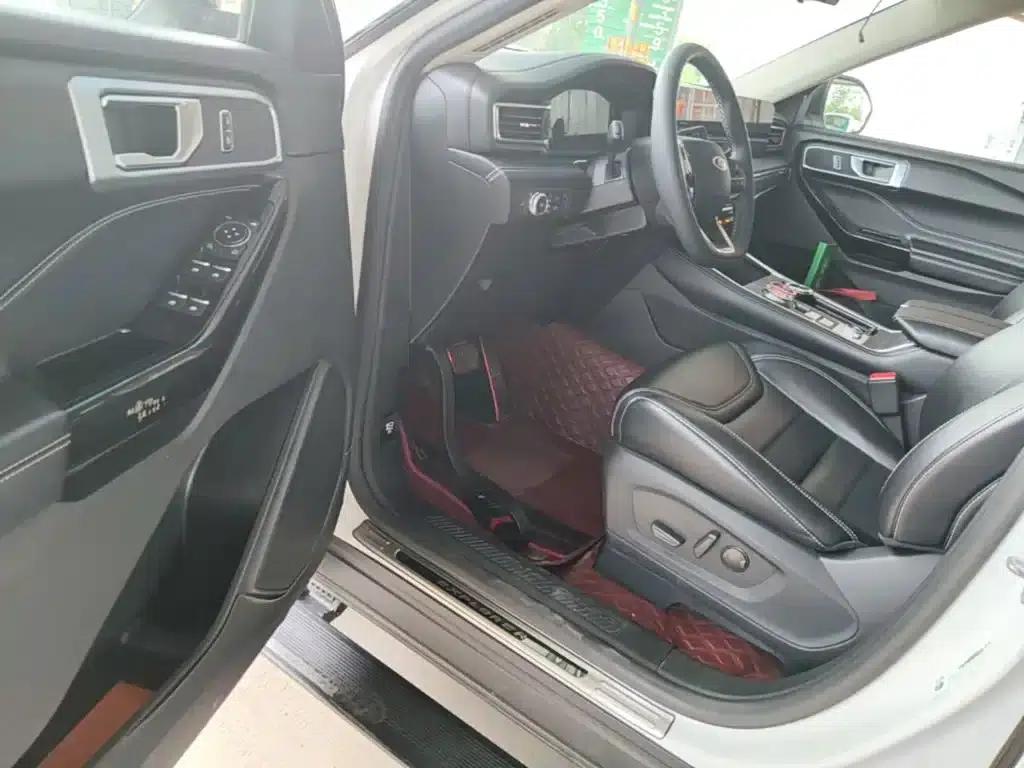 Explorer 2023 EcoBoost 285 4WD Fashion Plus Edition 7-Seater — миниатюра 16