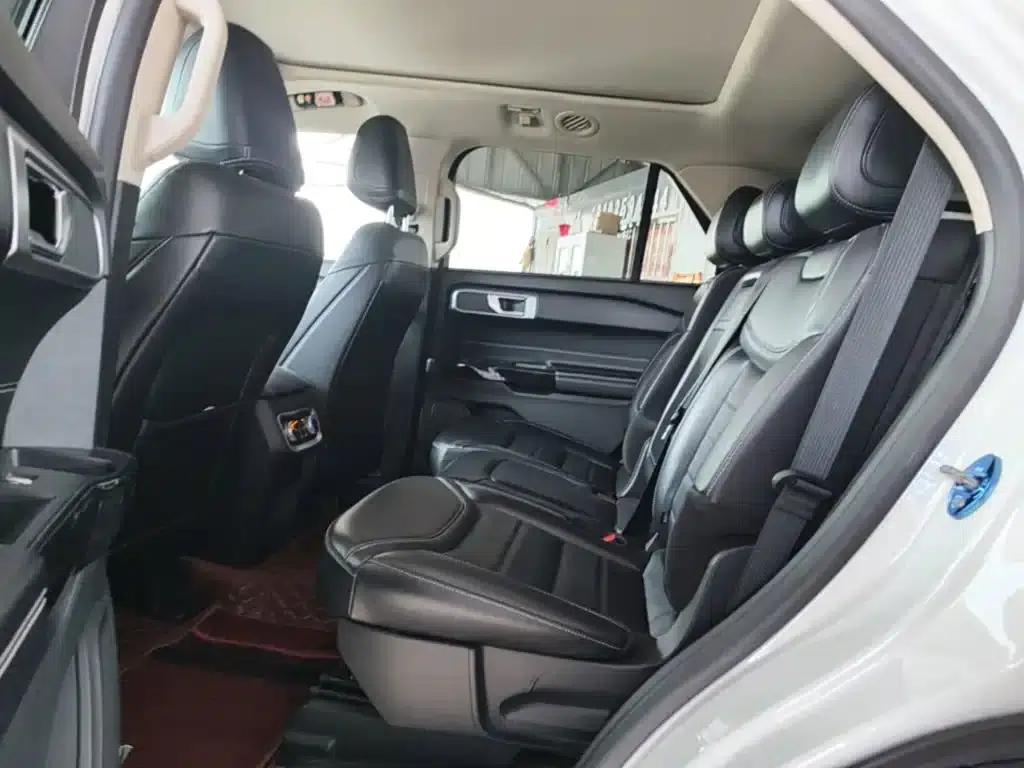 Explorer 2023 EcoBoost 285 4WD Fashion Plus Edition 7-Seater — миниатюра 17