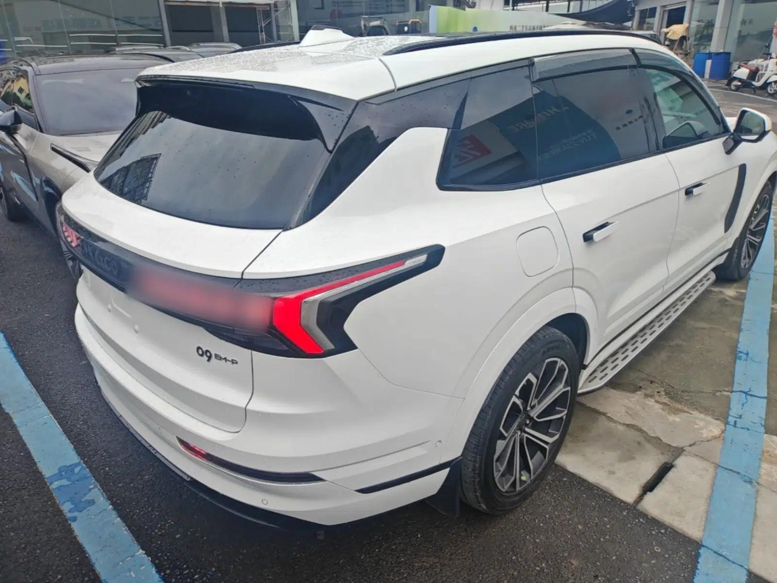 Lynk & Co 09 EM-P 2023 2.0TD EM-P Long-Range Version PM 7-Seater — миниатюра 6