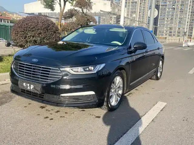 2019 Taurus EcoBoost 245 Premium Edition