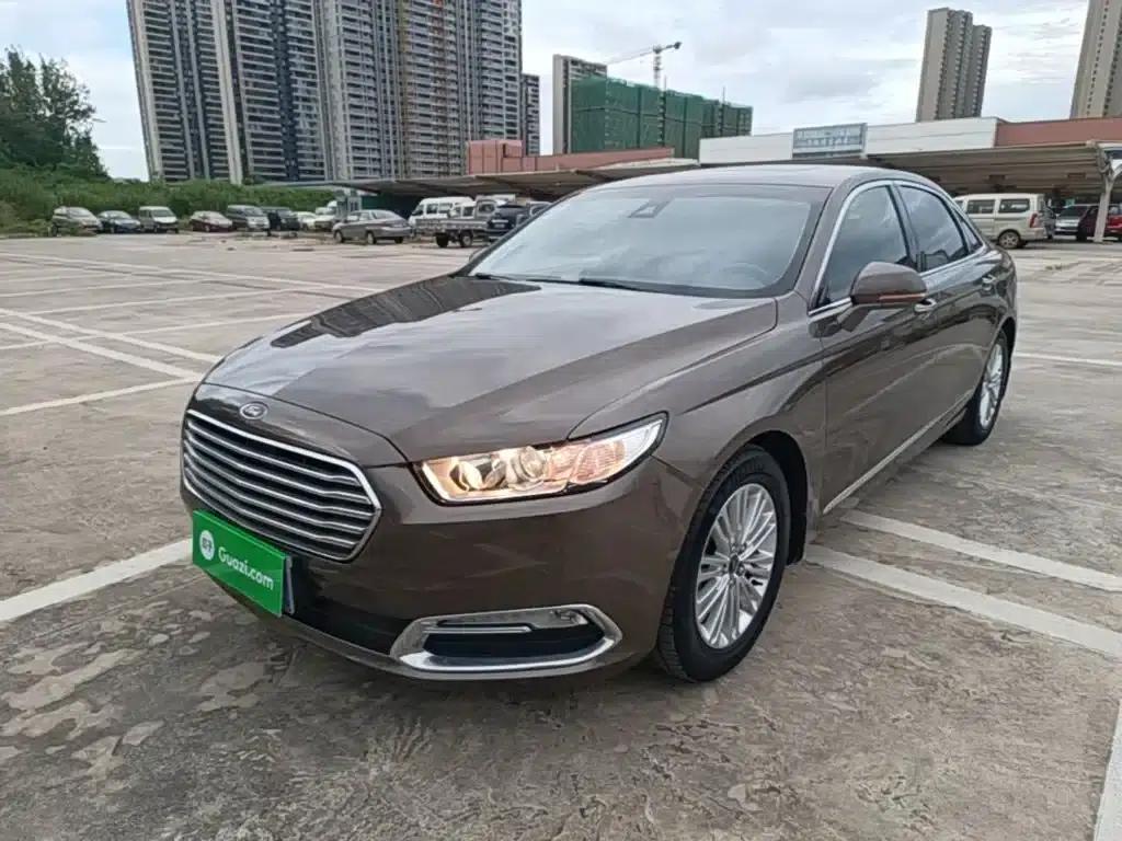 Taurus 2017 EcoBoost 245 Fashion Edition — миниатюра 1