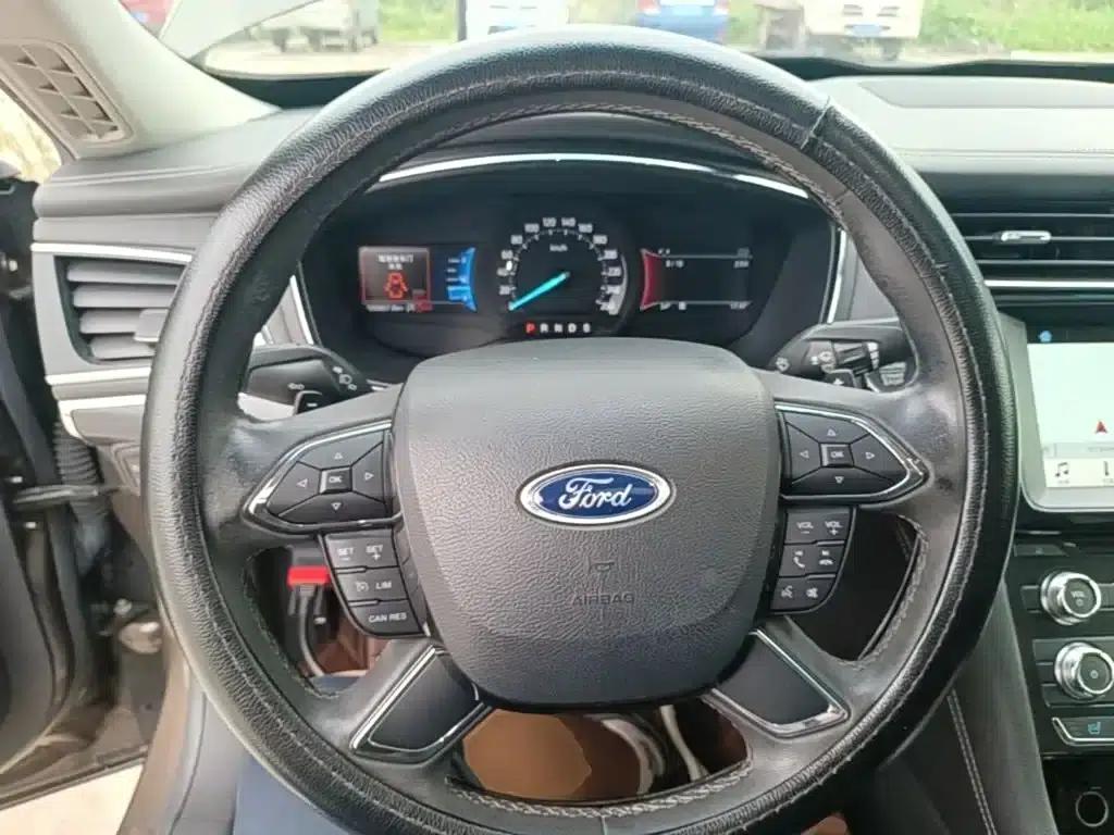Taurus 2017 EcoBoost 245 Fashion Edition — миниатюра 11