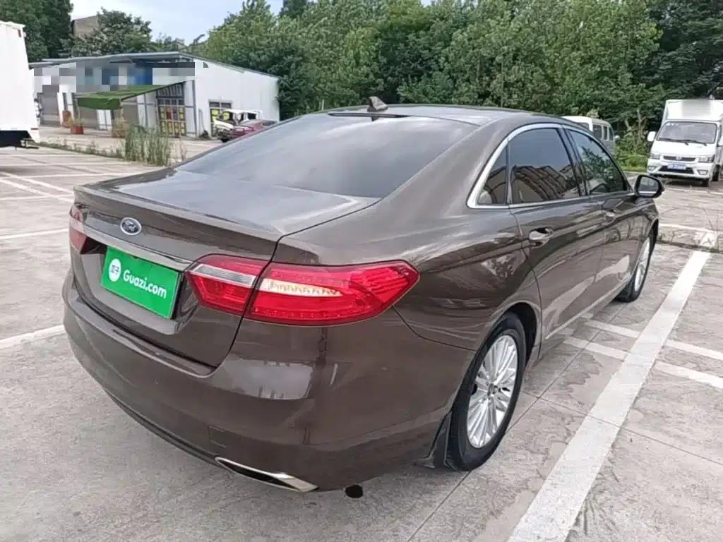 Taurus 2017 EcoBoost 245 Fashion Edition — миниатюра 7