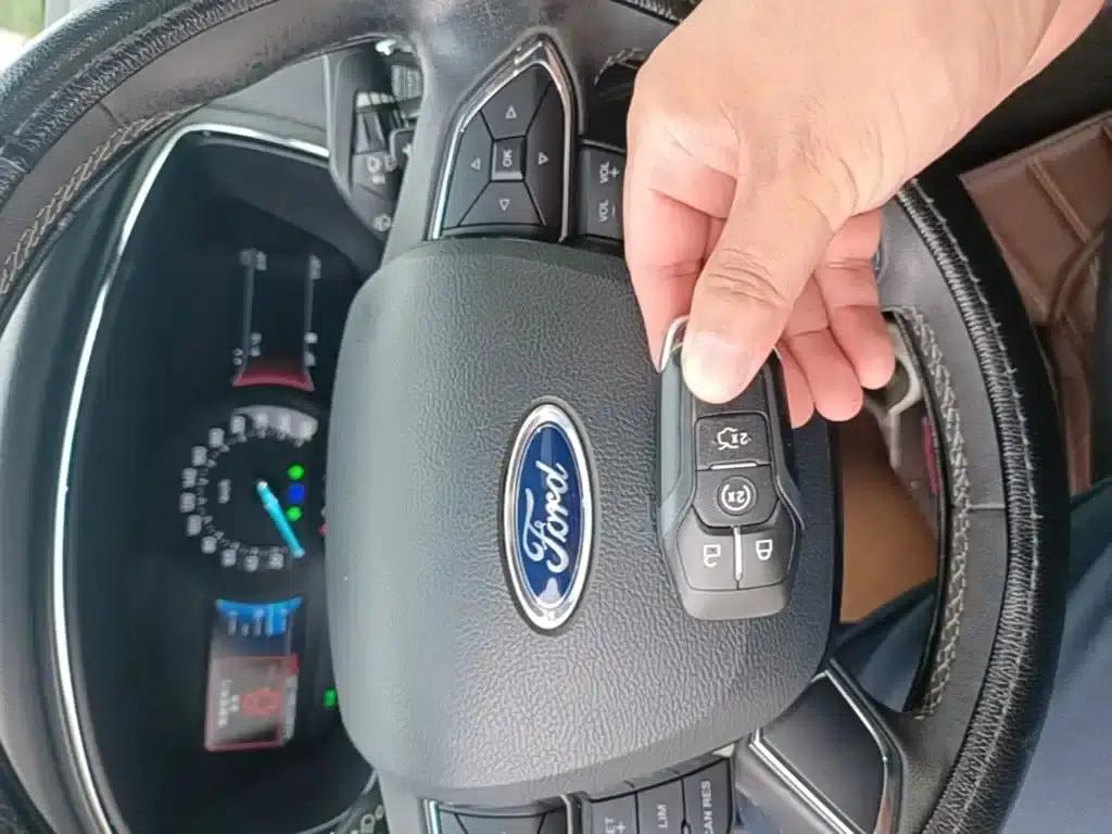 Taurus 2017 EcoBoost 245 Fashion Edition — миниатюра 9