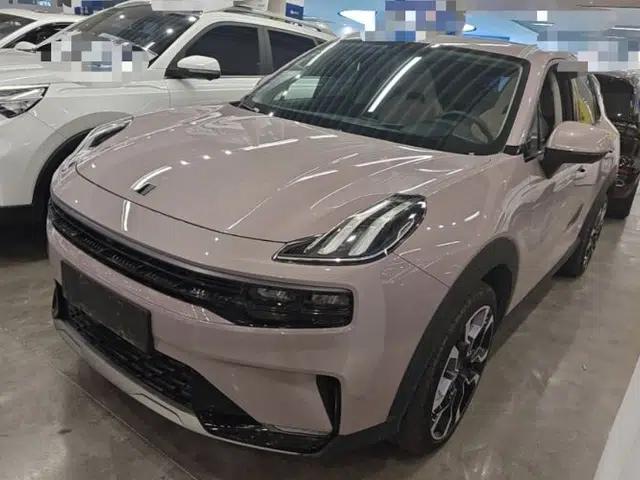 Lynk & Co 06 EM-P 2022 PHEV Shero Pink Special Edition