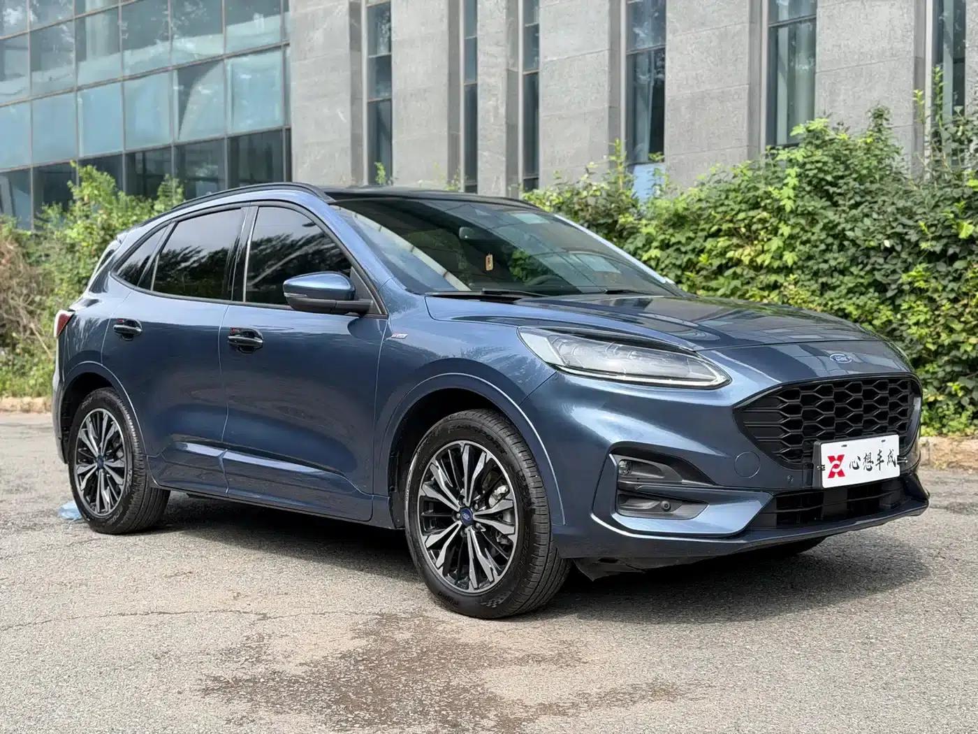 Escape 2020 EcoBoost 245 AWD ST-LINE — миниатюра 3