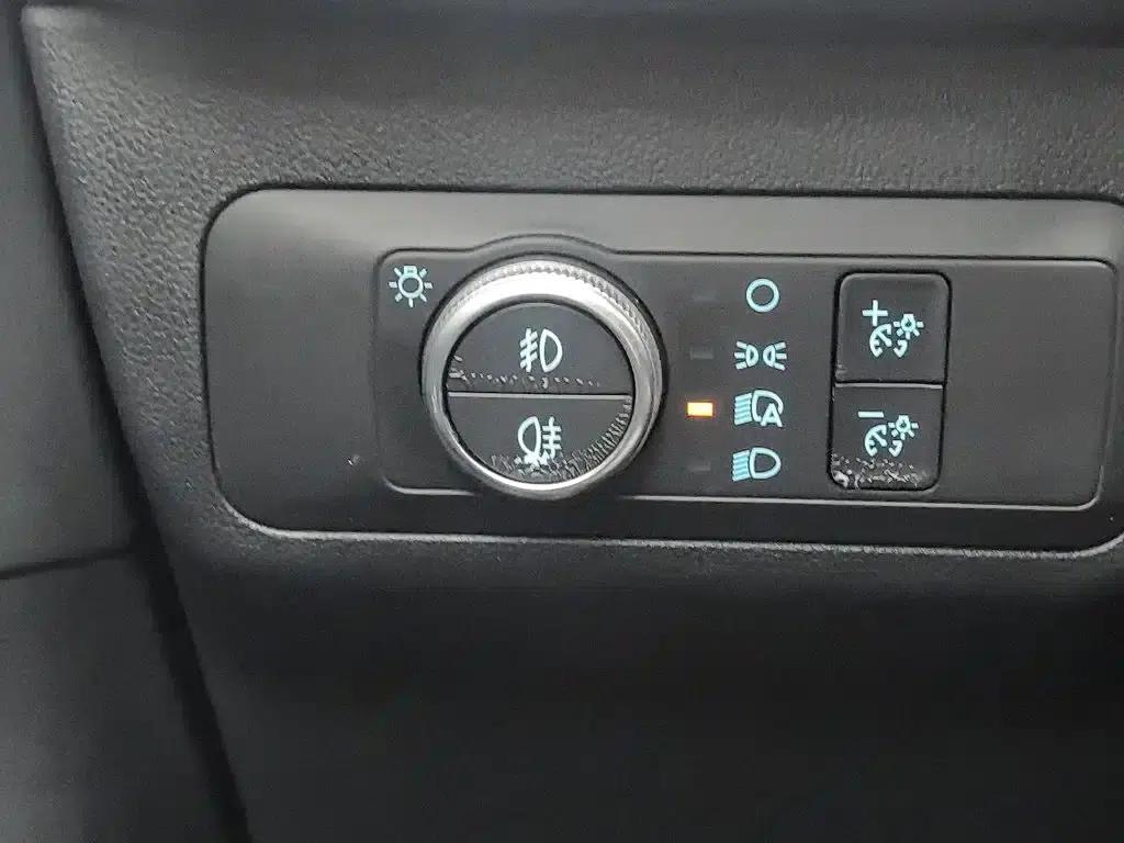 Escape 2020 EcoBoost 245 2WD Premium Edition — миниатюра 21