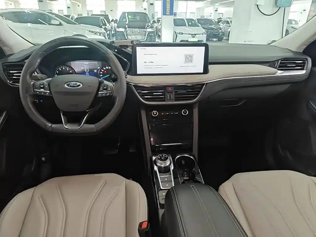 Escape 2020 EcoBoost 245 2WD Enjoy Edition — миниатюра 10