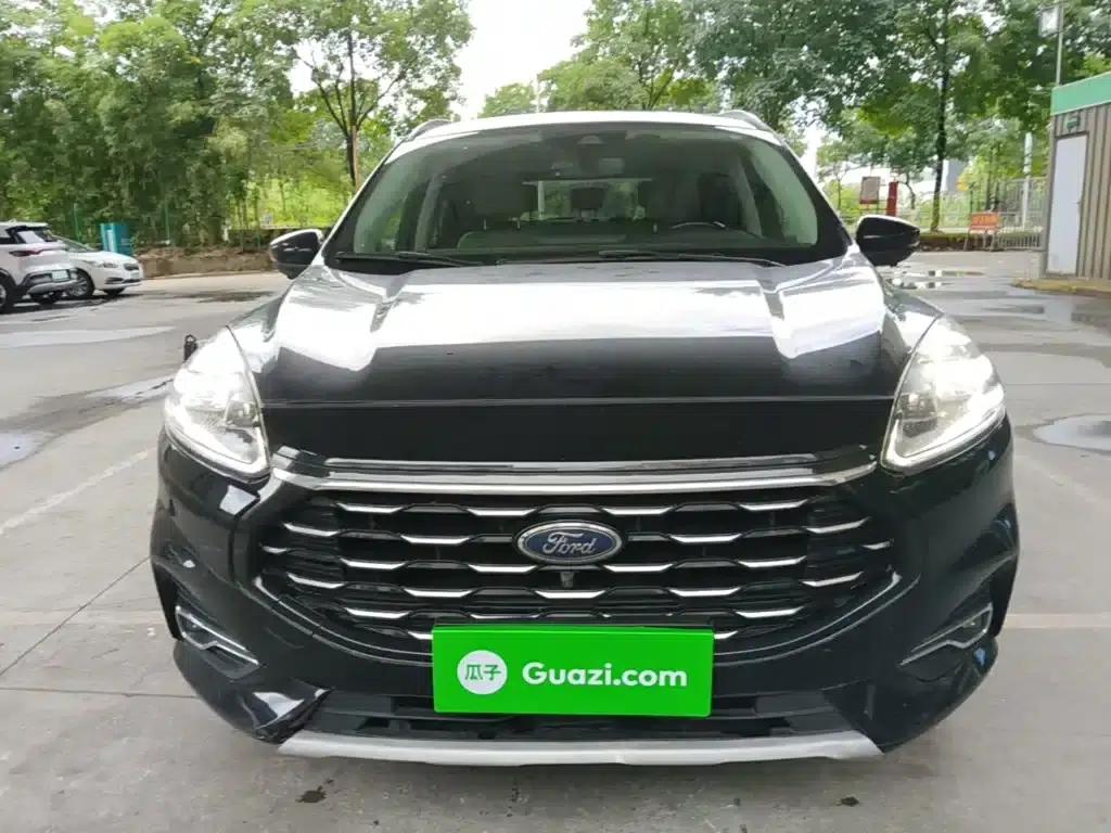 Escape 2020 EcoBoost 245 AWD Premium Edition — миниатюра 3