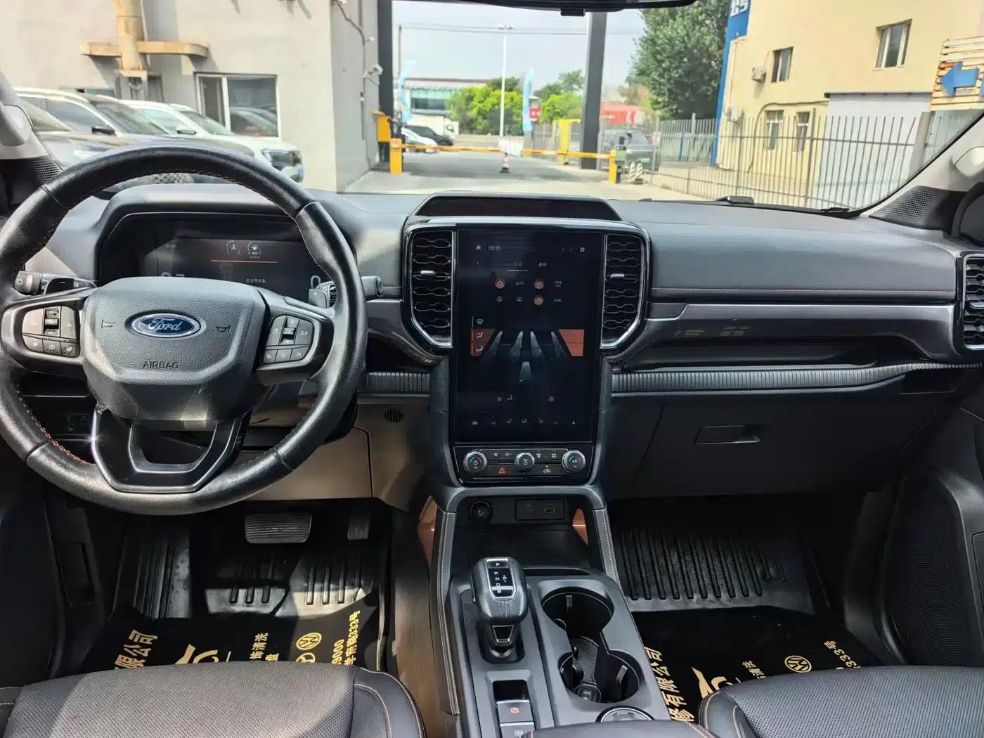 Ranger 2023 Model 4WD Automatic Gasoline — миниатюра 5