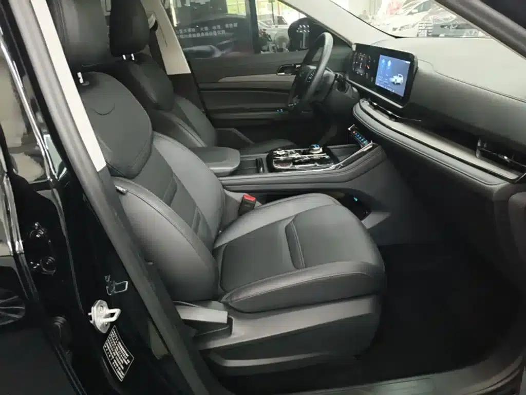2022 EcoBoost 170 Platinum Edition — миниатюра 20