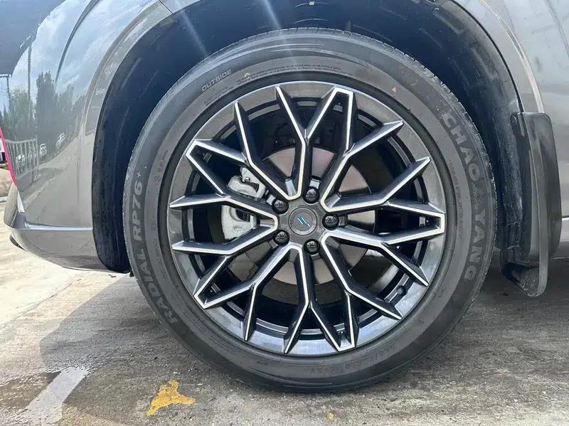 Changan Oushang Z6 2022 Blue Whale 1.5T DCT Smart City Edition — миниатюра 9