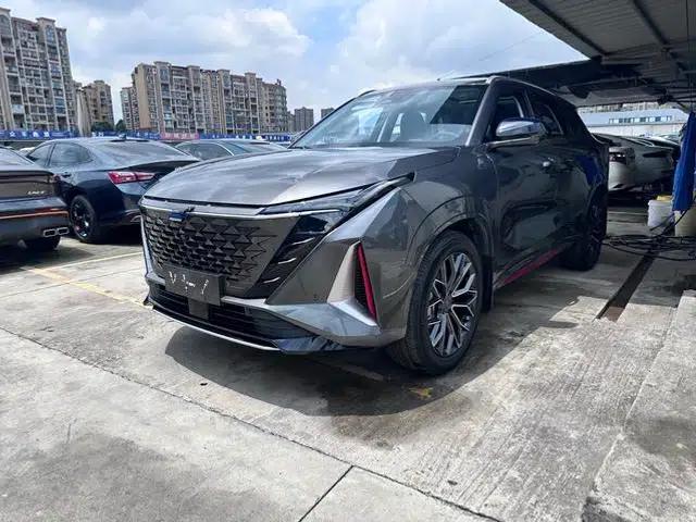 Changan Oushang Z6 2022 Blue Whale 1.5T DCT Smart City Edition