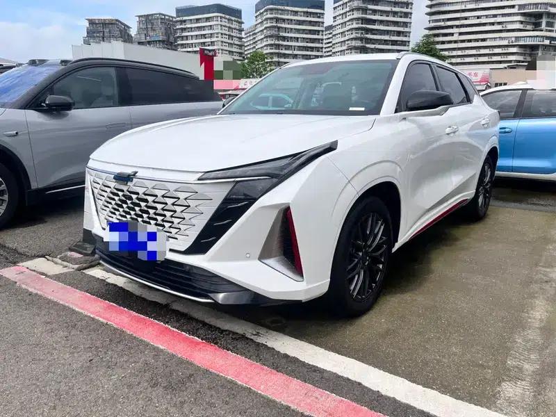 Changan Oushang Z6 2022 Blue Whale 1.5T DCT Smart Supreme Edition — миниатюра 1