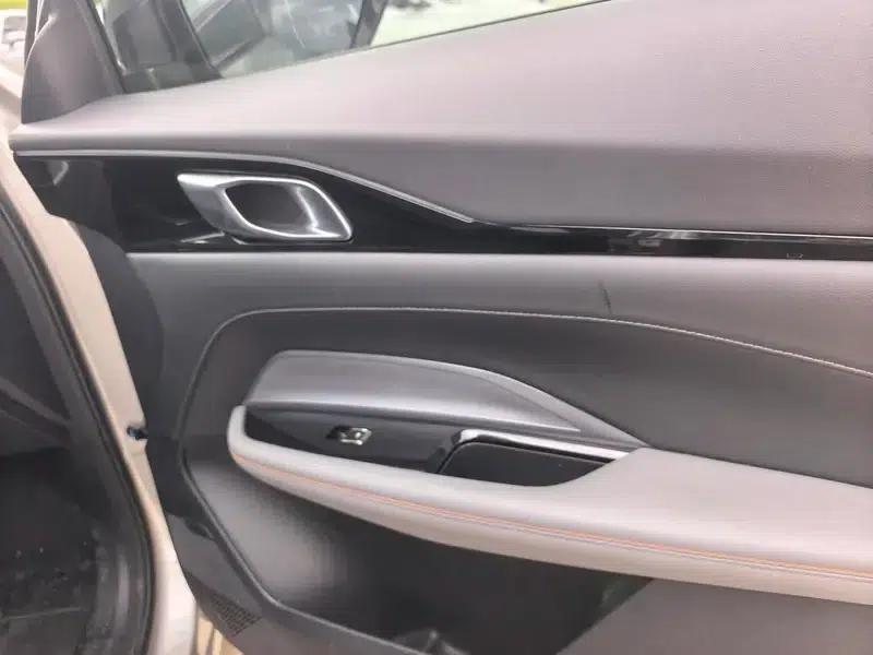 Changan Oushang Z6 2022 Blue Whale 1.5T DCT Smart Edition — миниатюра 7