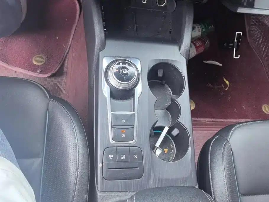 2020 Ford Focus Active EcoBoost 180 Automatic Sport Edition — миниатюра 16