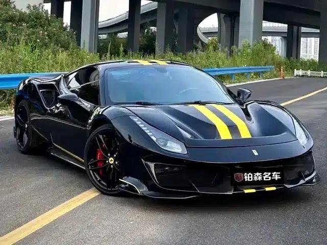 2015 Ferrari 488 GTB