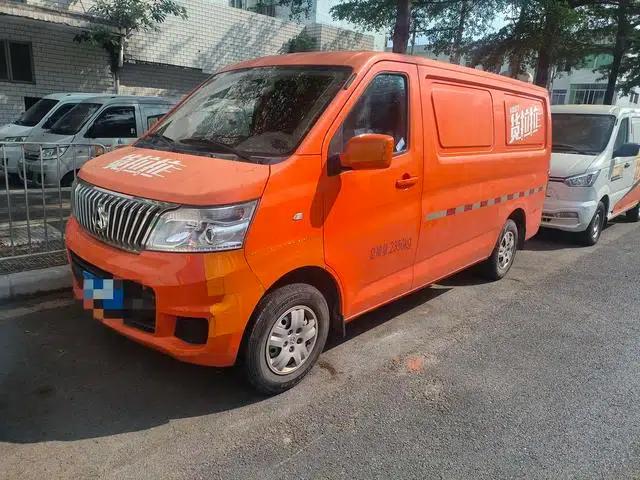 Ruixing M80 2019 1.5L Basic 2-Seat Single Oven Air Conditioning National VI Flat Top Rear Hatchback DAM15KR