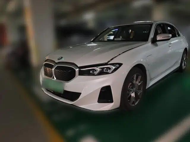 BMW i3 2025 eDrive 35 L
