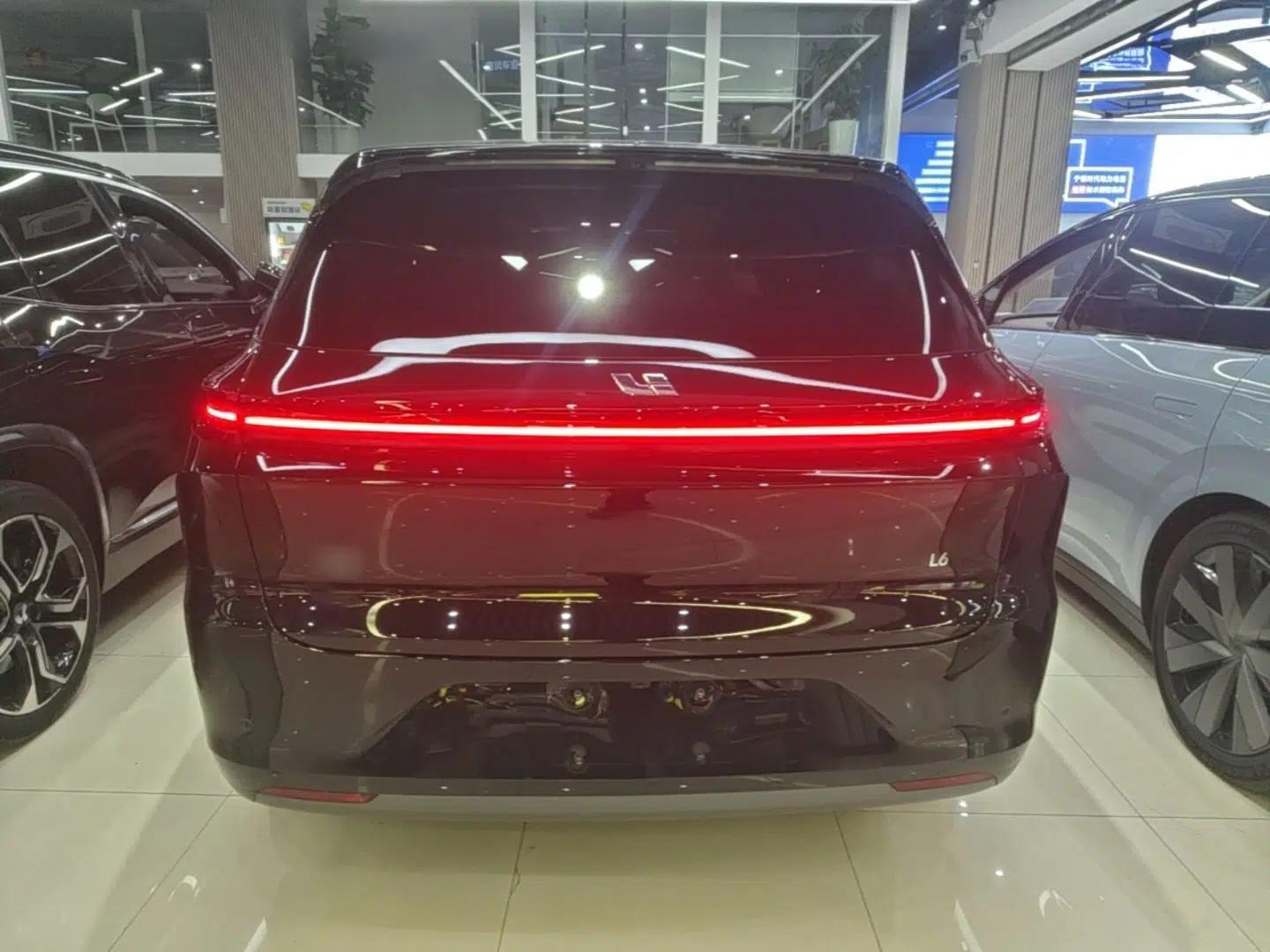 Li Auto L6 2025 Max Smart Refresh Edition — миниатюра 5