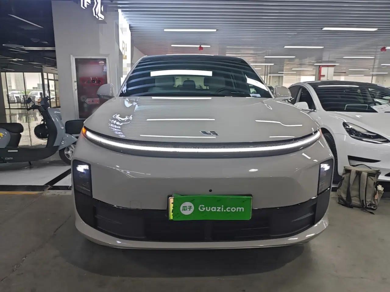 Li Auto L6 2024 Pro Model — миниатюра 2