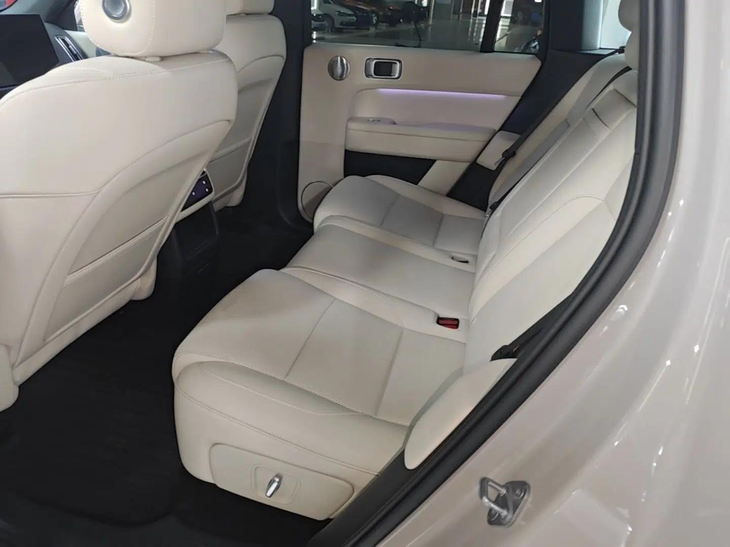 Li Auto L6 2024 Pro Model — миниатюра 20