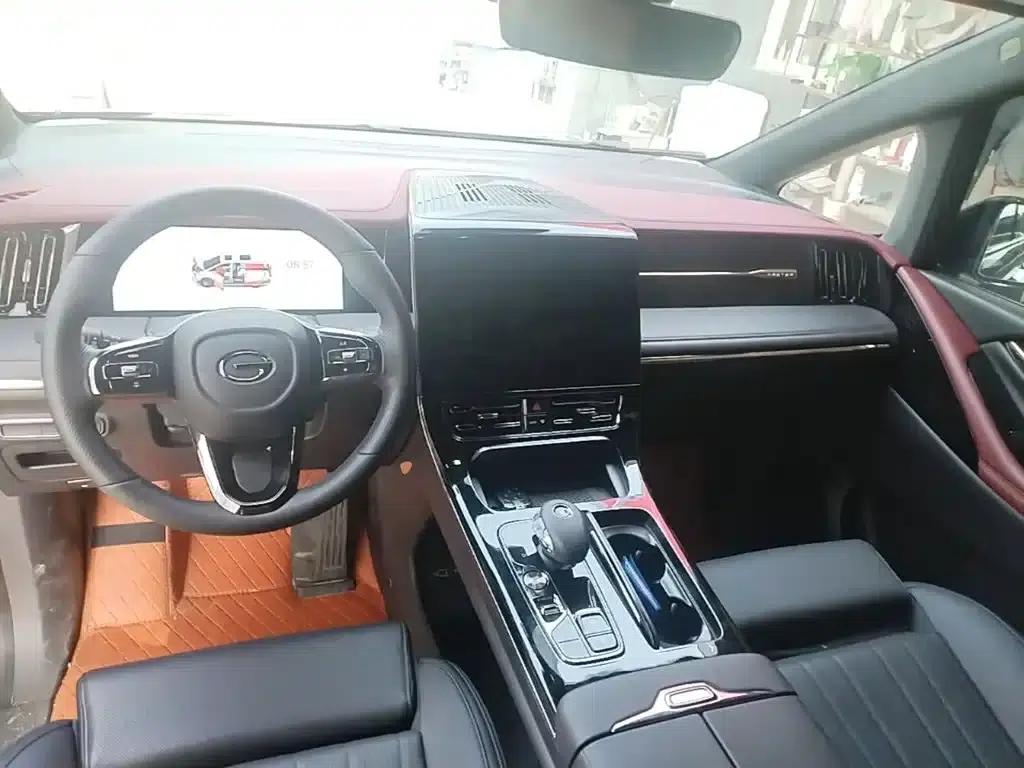 Trumpchi M8 2024 Master Series 400T Supreme Edition — миниатюра 10