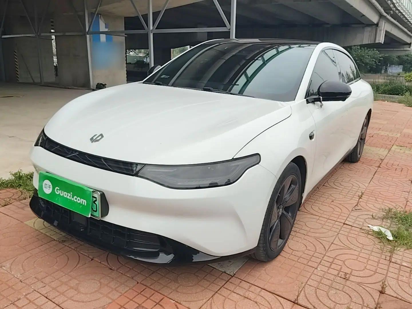 Leapmotor C01 2023 525 Comfort Edition — миниатюра 1