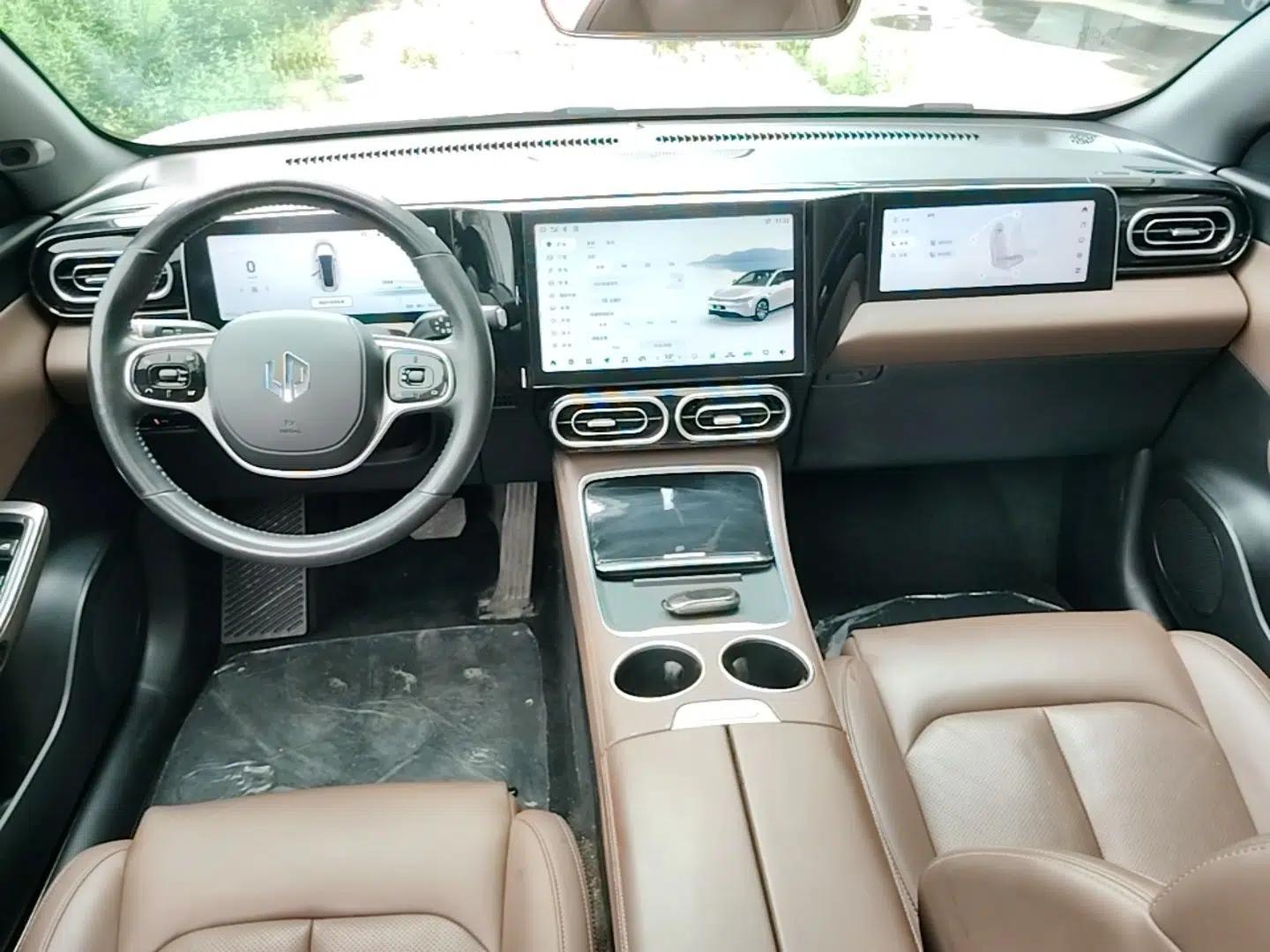Leapmotor C01 2023 525 Comfort Edition — миниатюра 12