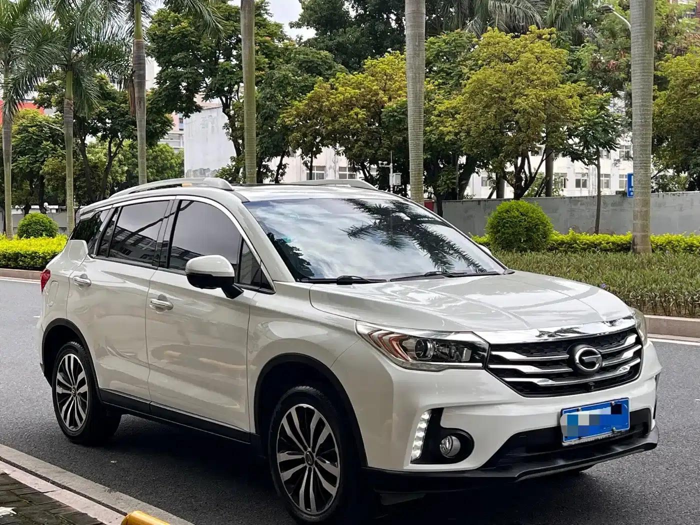 Trumpchi GS4 2017 235T Automatic 2WD Luxury Intelligent Edition — миниатюра 3