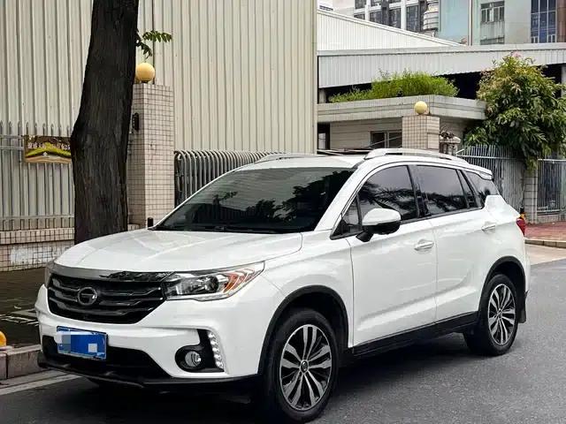 Trumpchi GS4 2017 235T Automatic 2WD Luxury Intelligent Edition