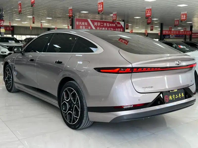 Changan Qiyuan A07 2025 Blue Whale Extended Range 230 Flagship Edition — миниатюра 4