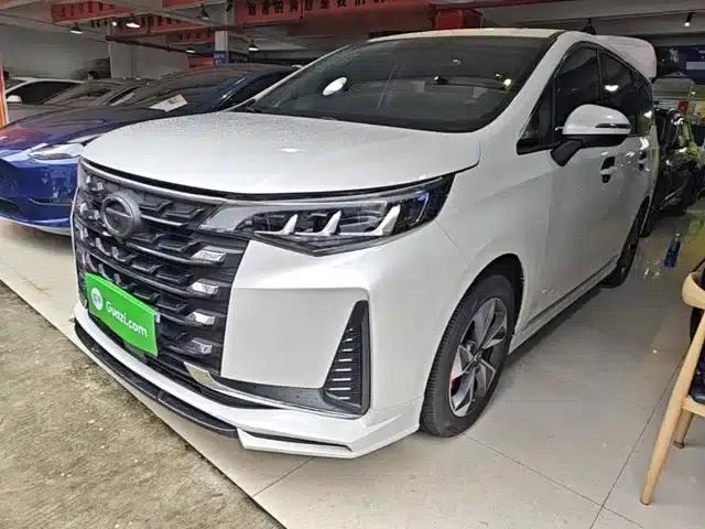 Trumpchi M6 2023 PRO 270T DCT Luxury Edition