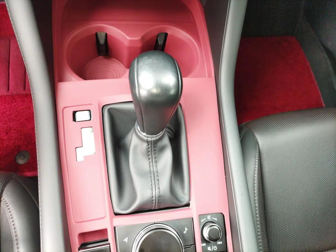 Mazda 3 Axela 2023 2.0L Automatic Zhiya Edition — миниатюра 14