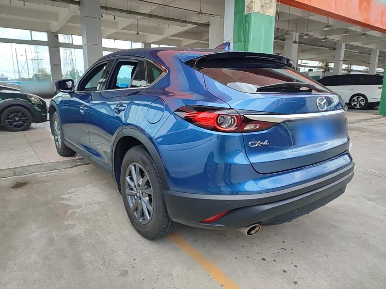 Mazda CX-4 2021 2.0L Automatic Two-Wheel Drive Blue Sky Exploration Edition — миниатюра 4
