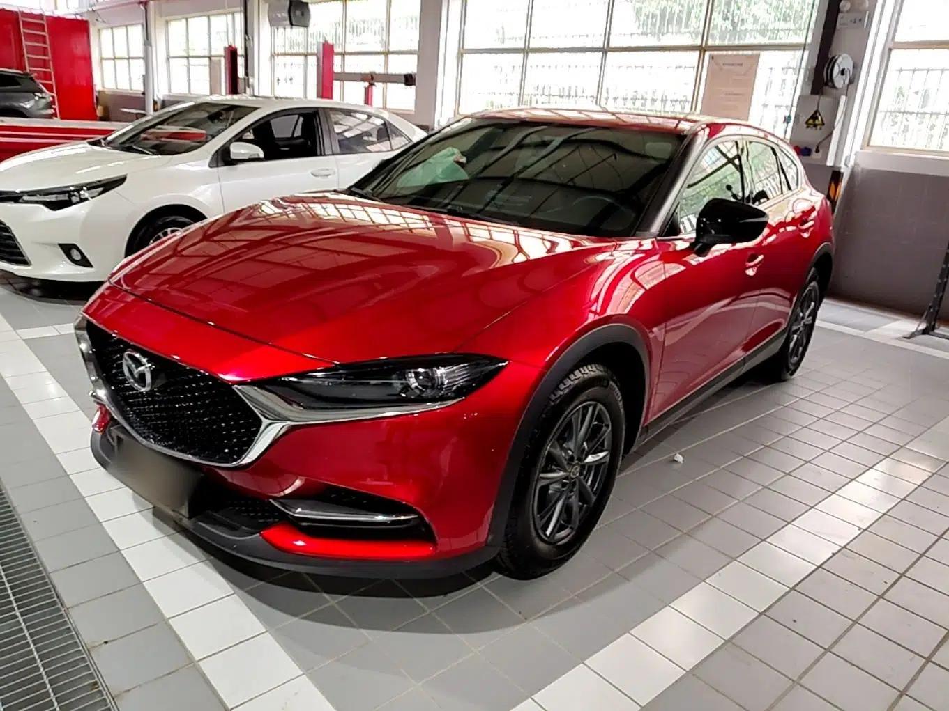 Mazda CX-4 2020 2.0L Automatic Two-Wheel Drive Blue Sky Dynamic Edition — миниатюра 1